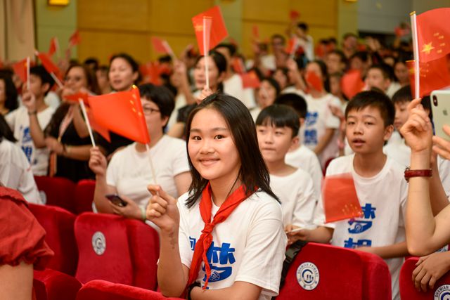 小学禁毒文艺汇演演出视频,文艺汇演演练