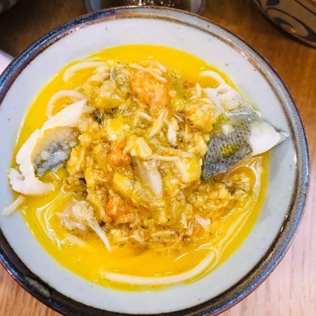 攻略来了！当上海人拿起醋和姜丝，全城的大闸蟹都充满了忧伤…