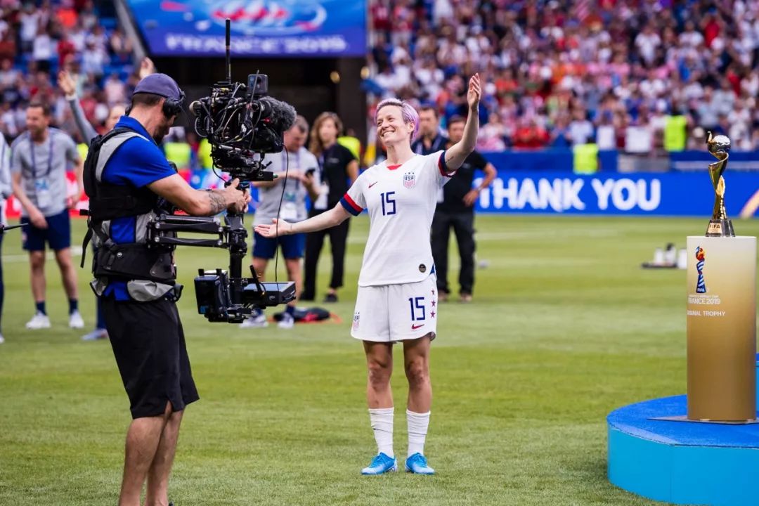 比起世界杯冠军，她们更希望获得和男人一样的权利