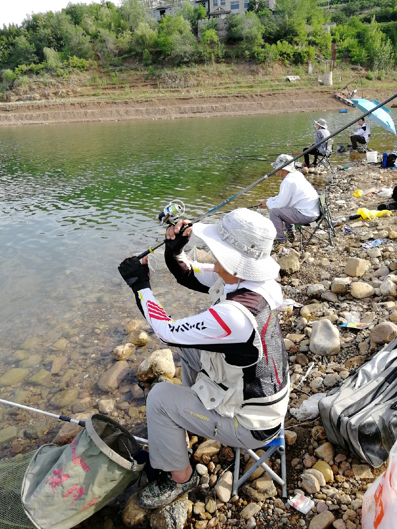 矶竿滑漂新玩法,矶钓滑漂完怎么收竿