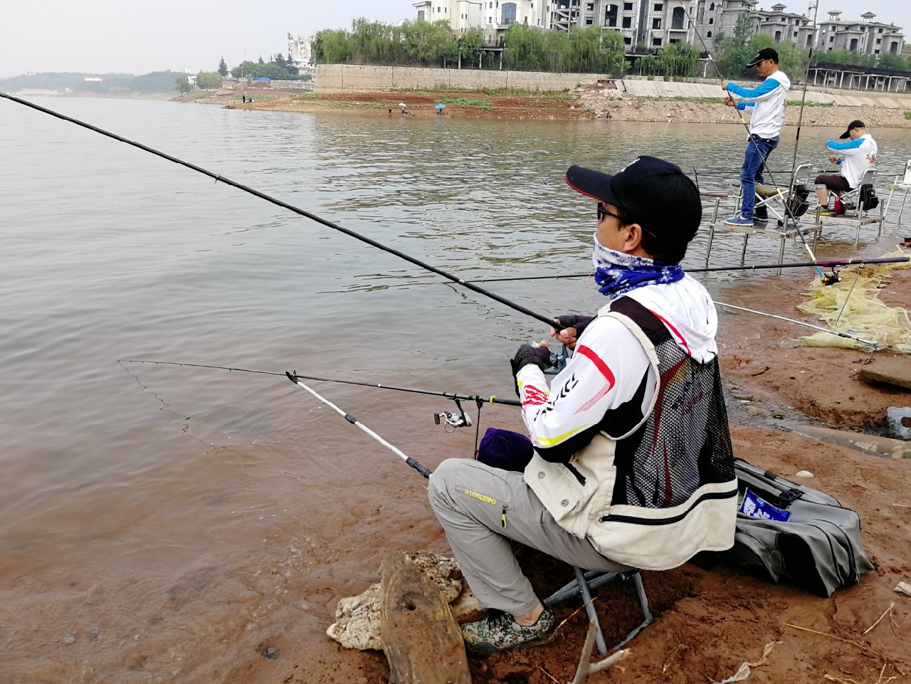 矶竿滑漂新玩法,矶钓滑漂完怎么收竿