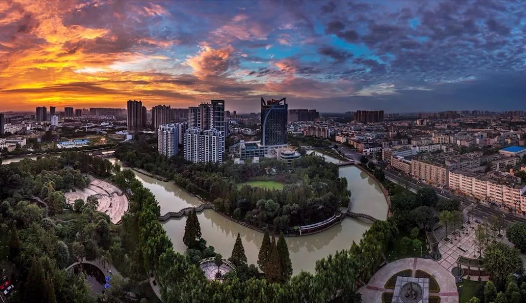 璇绘噦12鏃惰景,鍗佷簩鏃惰景鐪嬫噦浜虹敓