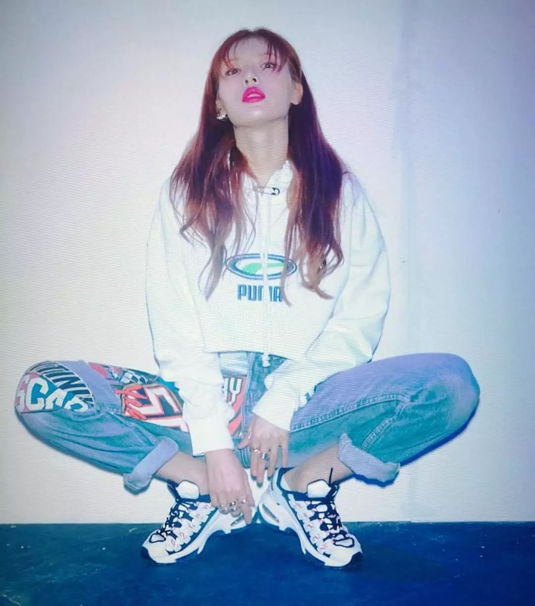 金泫雅的红卡点,金泫雅年卡