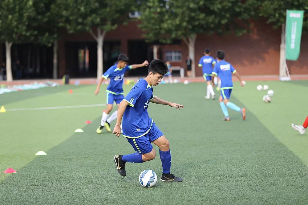 北京足球场地夏令营,北京足球夏令营训练