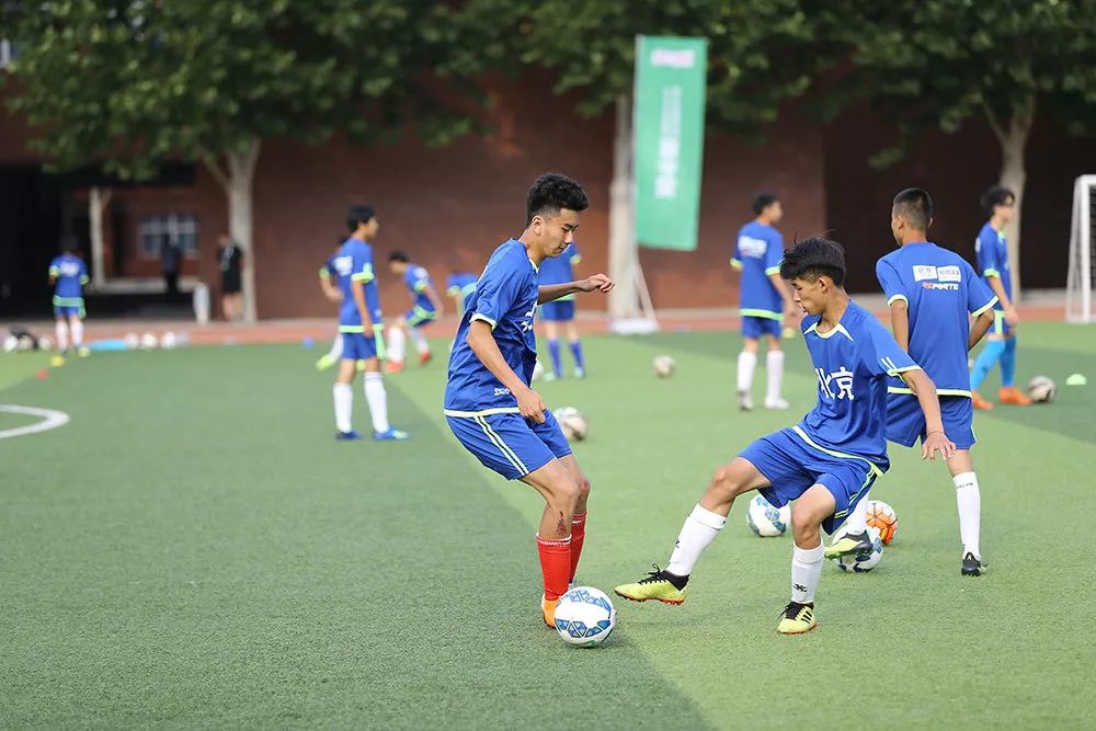 北京足球场地夏令营,北京足球夏令营训练