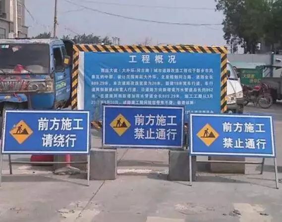 电动车闯红灯为啥是主责不是全责,电动车闯红灯全责的医疗费怎么办