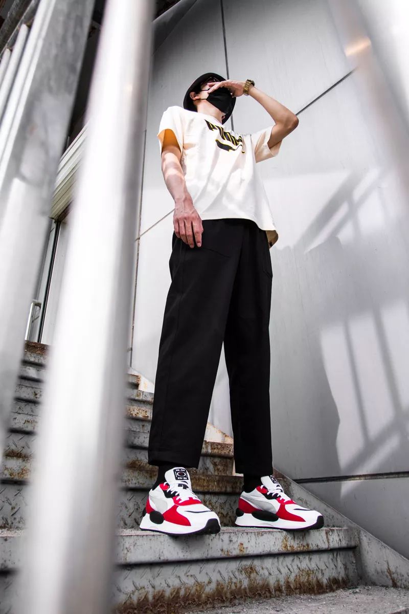 鑷存暚鐧绘湀50鍛ㄥ勾,鑷存暚浜虹被棣栨鐧绘湀50鍛ㄥ勾