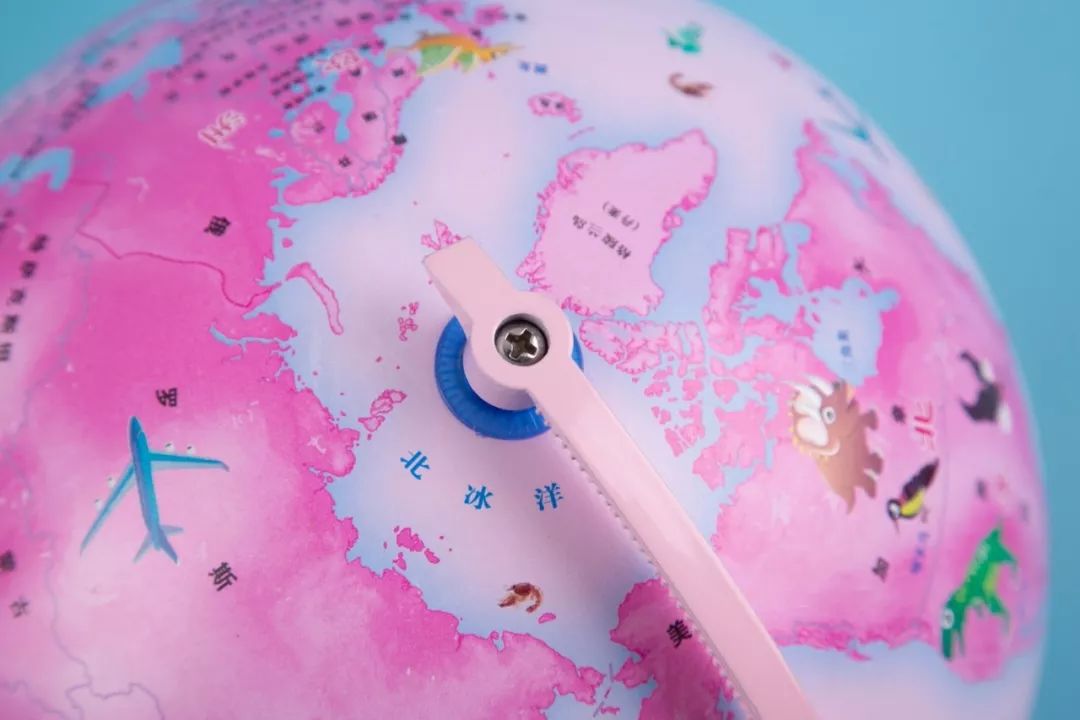 团购预告|《小牛顿成语故事》、AR奇遇地球仪、小度在家1C智能家庭助手