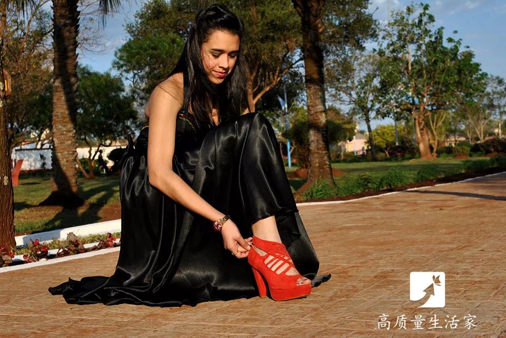 鞋盒里的那层白布有什么用,买了20多年的鞋子