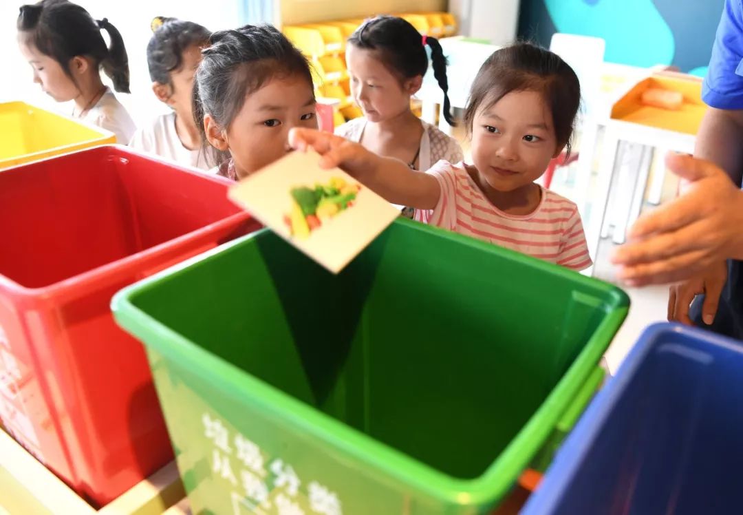 外国垃圾分类怎么处理,外国对垃圾分类的方法