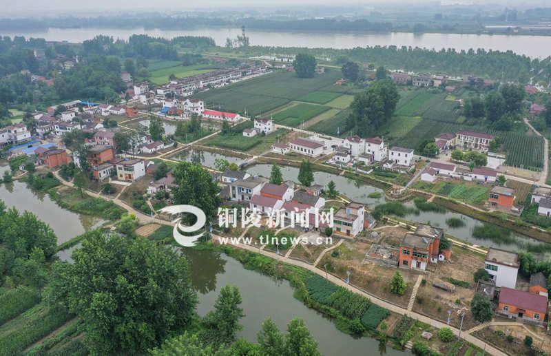 “在这里读懂铜陵”——铜陵，排名全省前三！