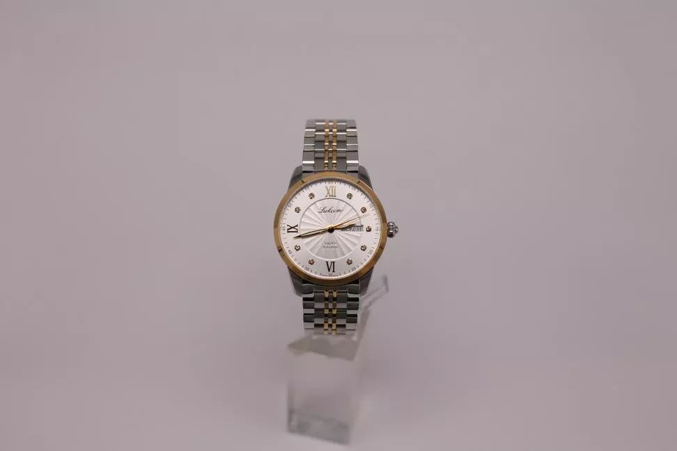 为什么很多人喜欢机械表,为什么现在年轻人不喜欢机械表了