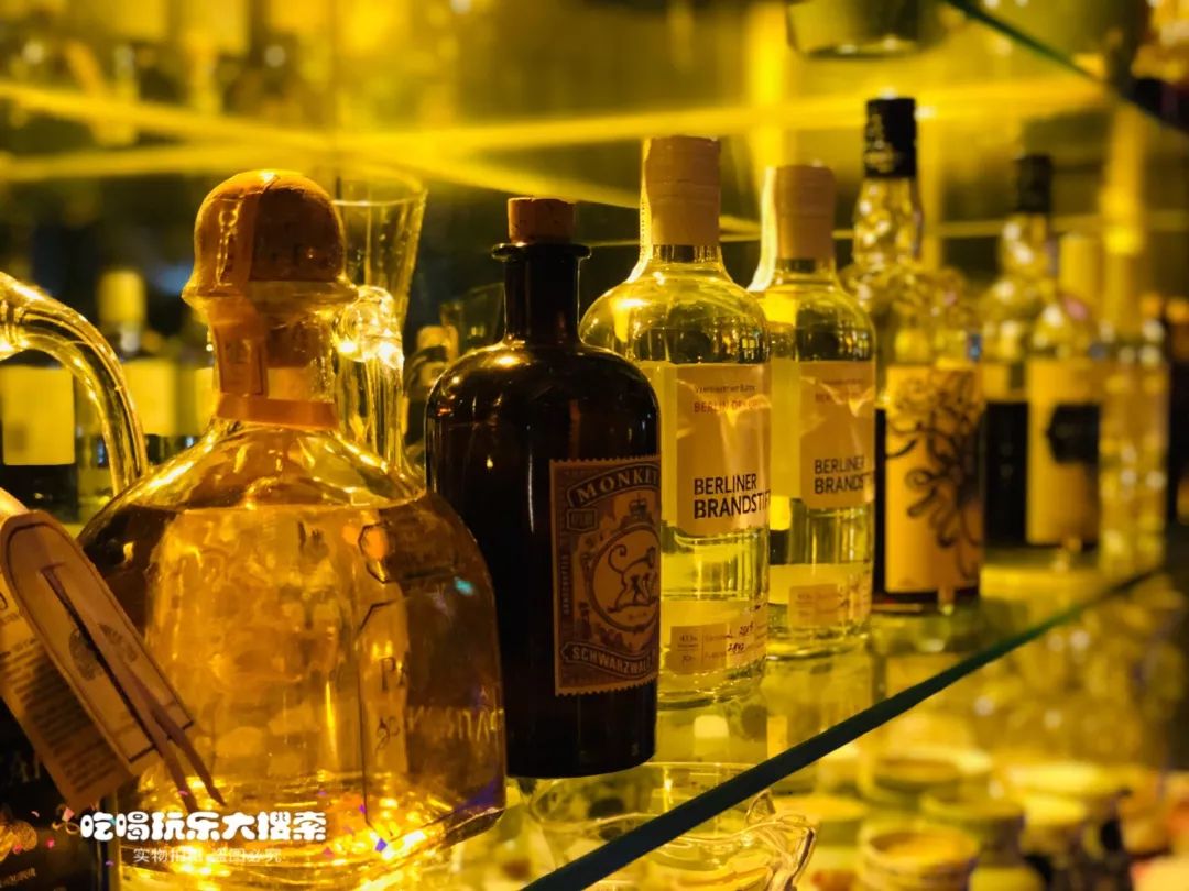 情怀老店探店,情怀老店酒