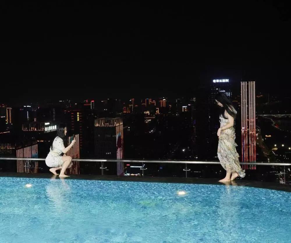 enjoythesummer是什么意思,enjoyingthesummer