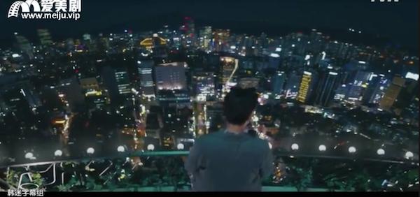 有钱、又美、还能撩帅哥，这个千年老妖精我嫉妒了