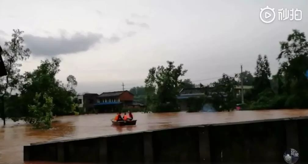 四川最新雨情预警,四川新一轮强降雨将来袭