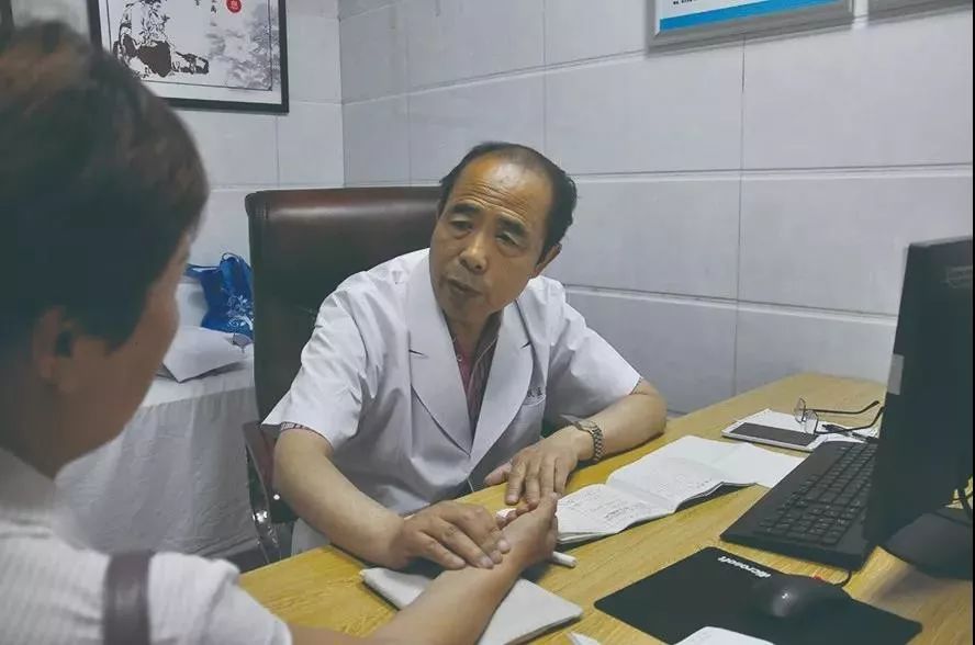 宋绍亮大夫,山东省中医院治疗类风湿的专家