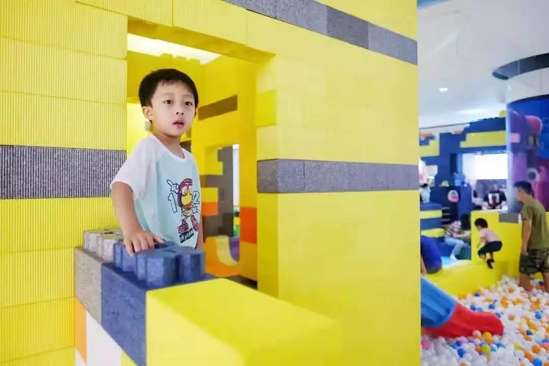 超级飞侠飞机回基地,超级飞侠闯关游乐场