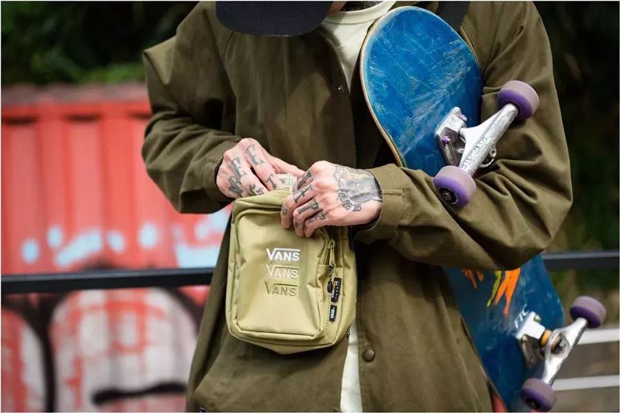 Vans和TNF能在国内开枝散叶，还得感谢它