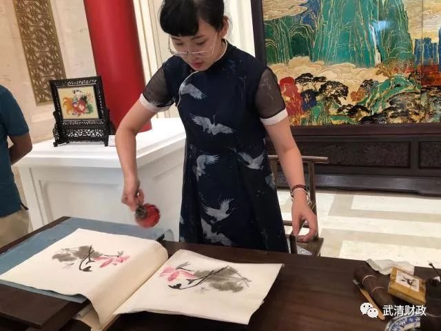 c位闪亮登场,c位登场秀