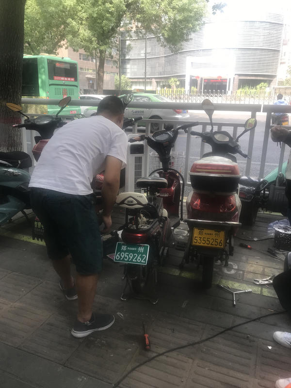 电动车开始上牌超标车还能买吗,超标电动车今年还能上牌上路吗