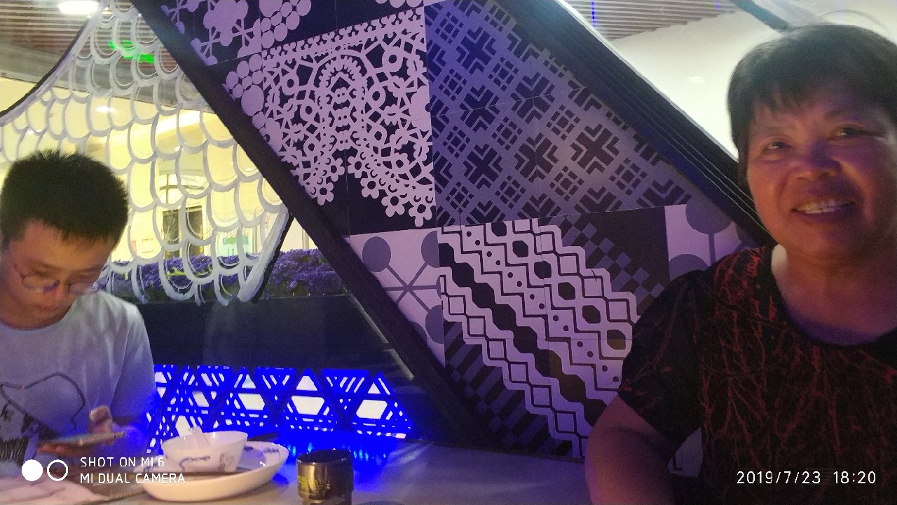 钓鱼享百味人生,钓鱼享乐趣