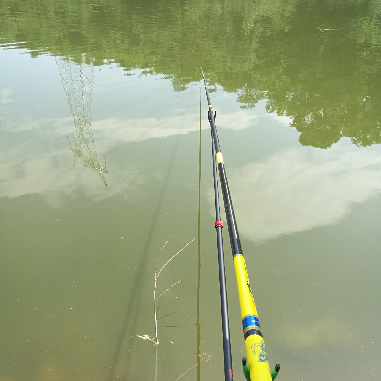 黑坑第二三场钓不到鱼,黑坑鱼竿第二节容易断