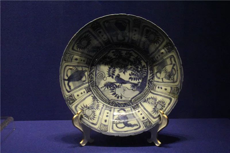 展览|励志史：“模仿”景德镇逆袭成“欧洲第一名瓷”