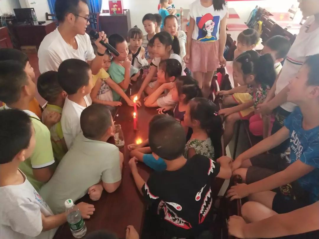 青佑之光志愿,三下乡服务志愿者活动怎么报名