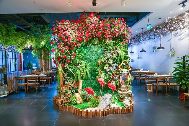 等了3年，这家神店终于开进东区，西餐+中餐+泰餐…1秒吃出国际感