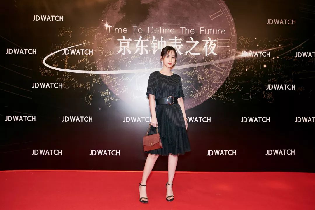 杨紫热辣滚烫会路演吗,杨紫最新视频活动