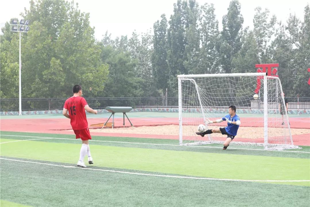 强军杯“卫士动力”业余足球比赛济南片区圆满收官，*警武**莱芜支队点球大战险胜总队机关