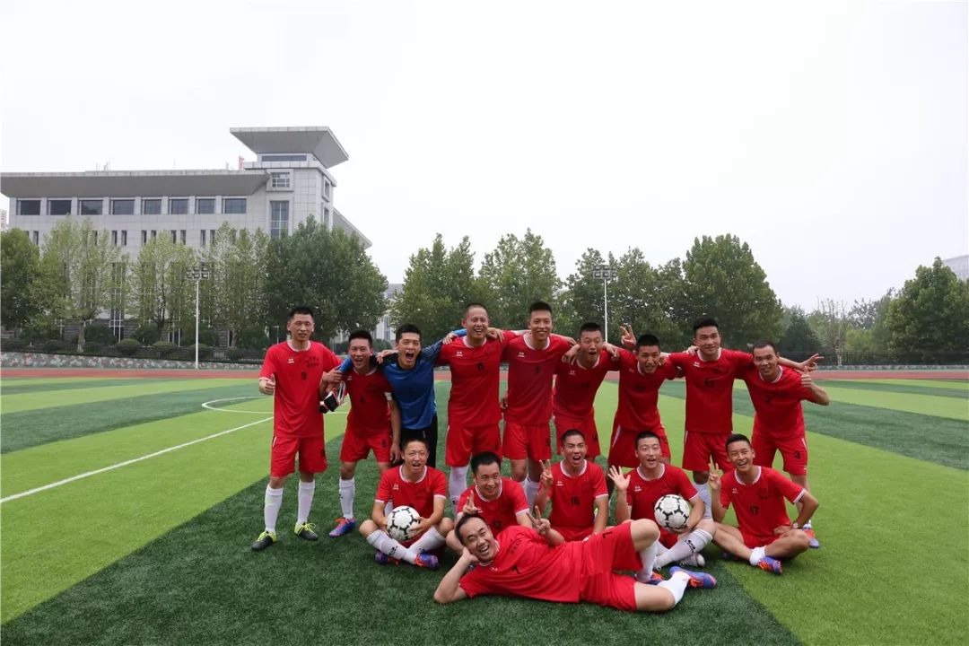 强军杯“卫士动力”业余足球比赛济南片区圆满收官，*警武**莱芜支队点球大战险胜总队机关