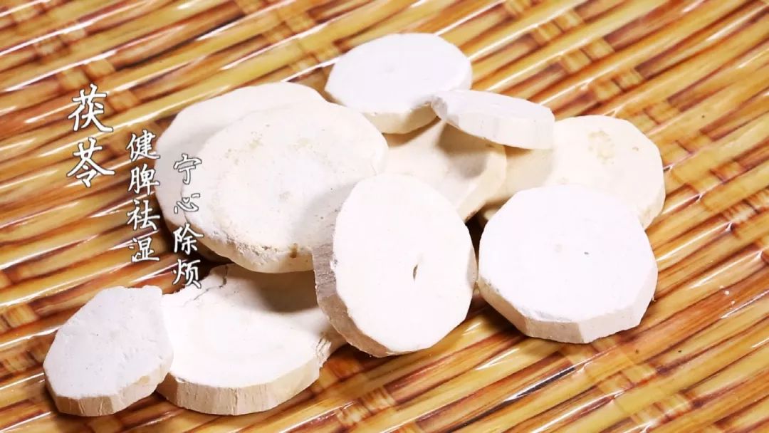 养生厨房近日视频,养生厨房今日菜谱糯香软锅贴