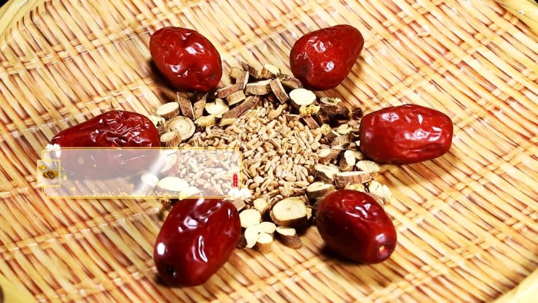 养生厨房近日视频,养生厨房今日菜谱糯香软锅贴