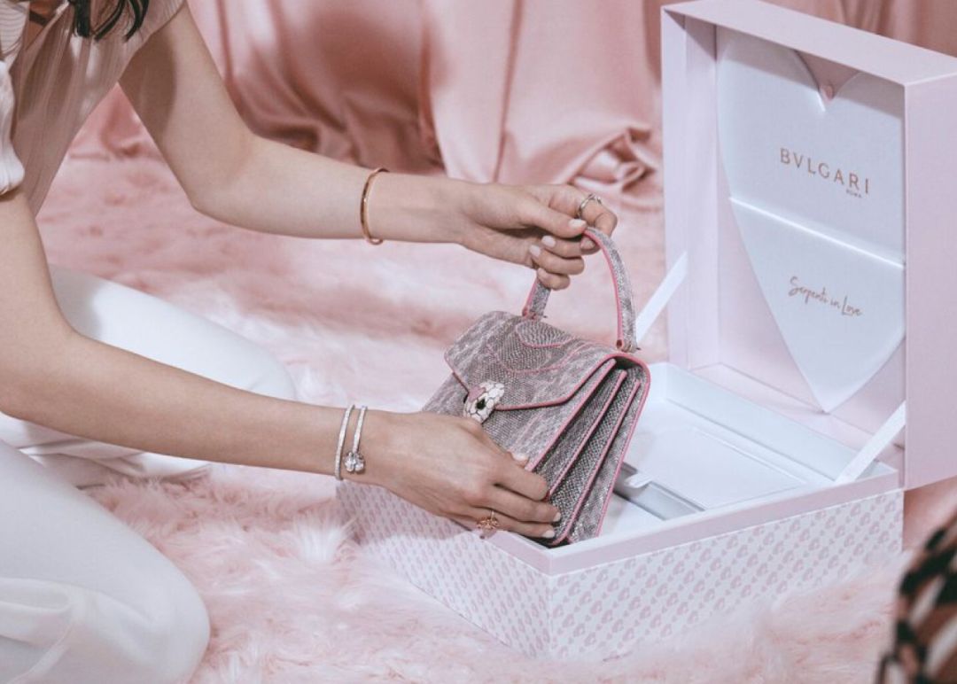 七夕情侣礼物包,七夕送什么品牌的包