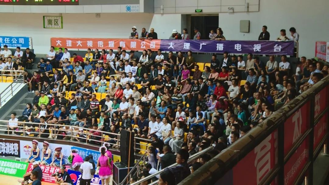 这个球赛精彩！大理花语牧场全明星队对阵美国鹰队