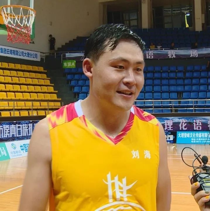 这个球赛精彩！大理花语牧场全明星队对阵美国鹰队