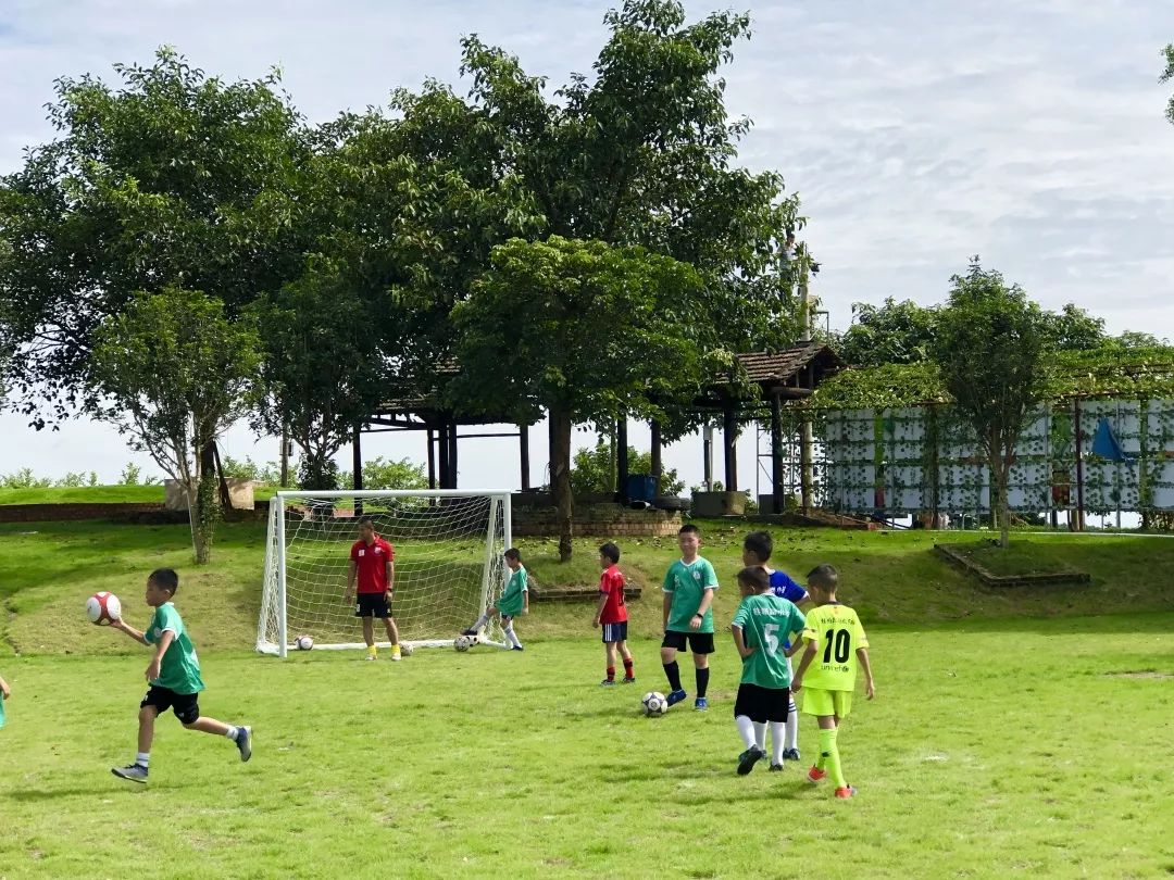 鍥涘閭ｅ粖鍥㈣喘,鍥涘閭ｅ粖闂ㄧエ