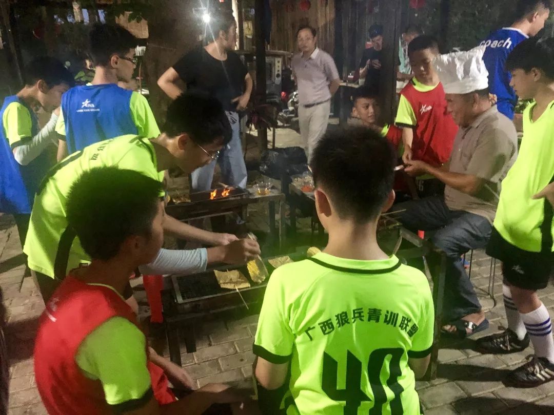 鍥涘閭ｅ粖鍥㈣喘,鍥涘閭ｅ粖闂ㄧエ