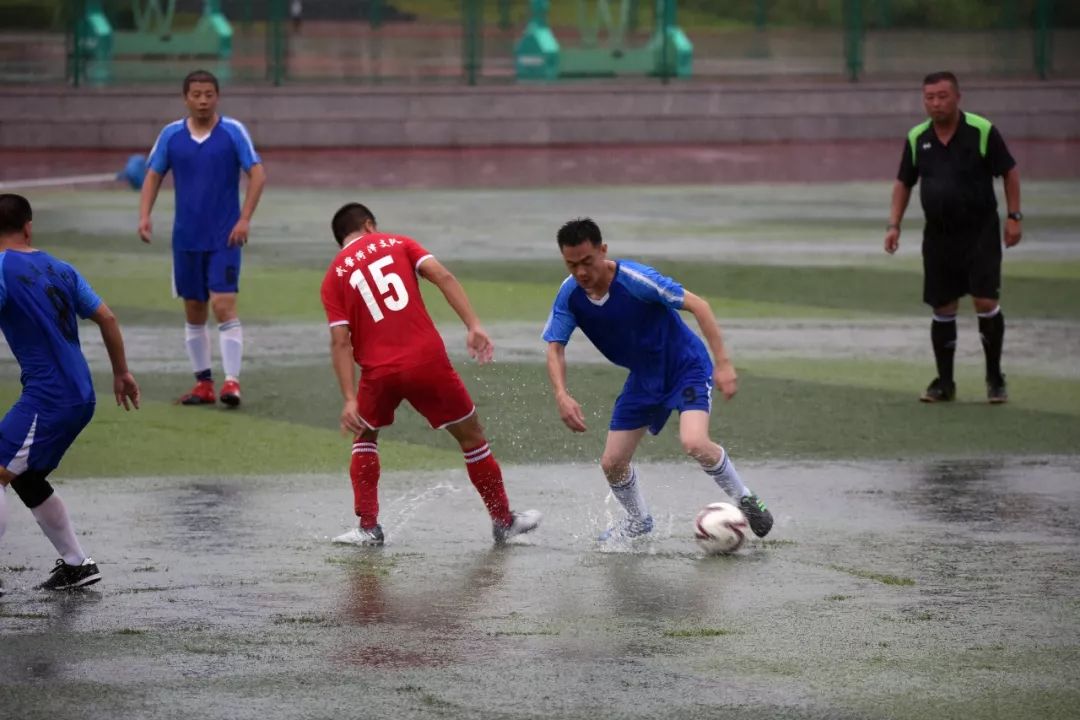 强军杯“卫士动力”业余足球比赛临沂片区圆满收官，*警武**临沂、菏泽支队携手出线！