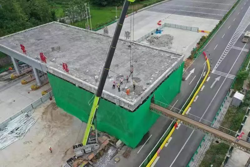 湖北省拆除省界收费站,取消高速公路省界收费站工程简报
