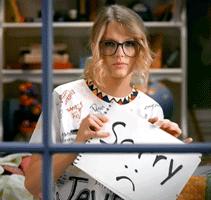 原来大家出国之后都把自己活成了行走的「段子手」....