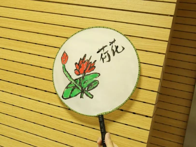 禾欣故事卷|一只漂流瓶的自述：因为遇见你，我珍惜自己