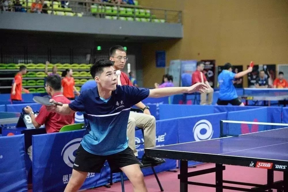 青白江健身训练营,八月健身馆