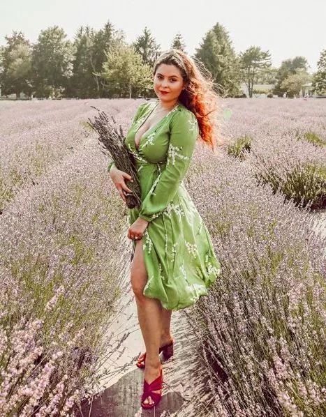 适合妈妈的时尚连衣裙有哪些,妈妈也适合穿的连衣裙