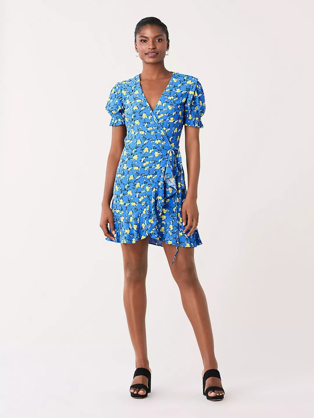 适合妈妈的时尚连衣裙有哪些,妈妈也适合穿的连衣裙