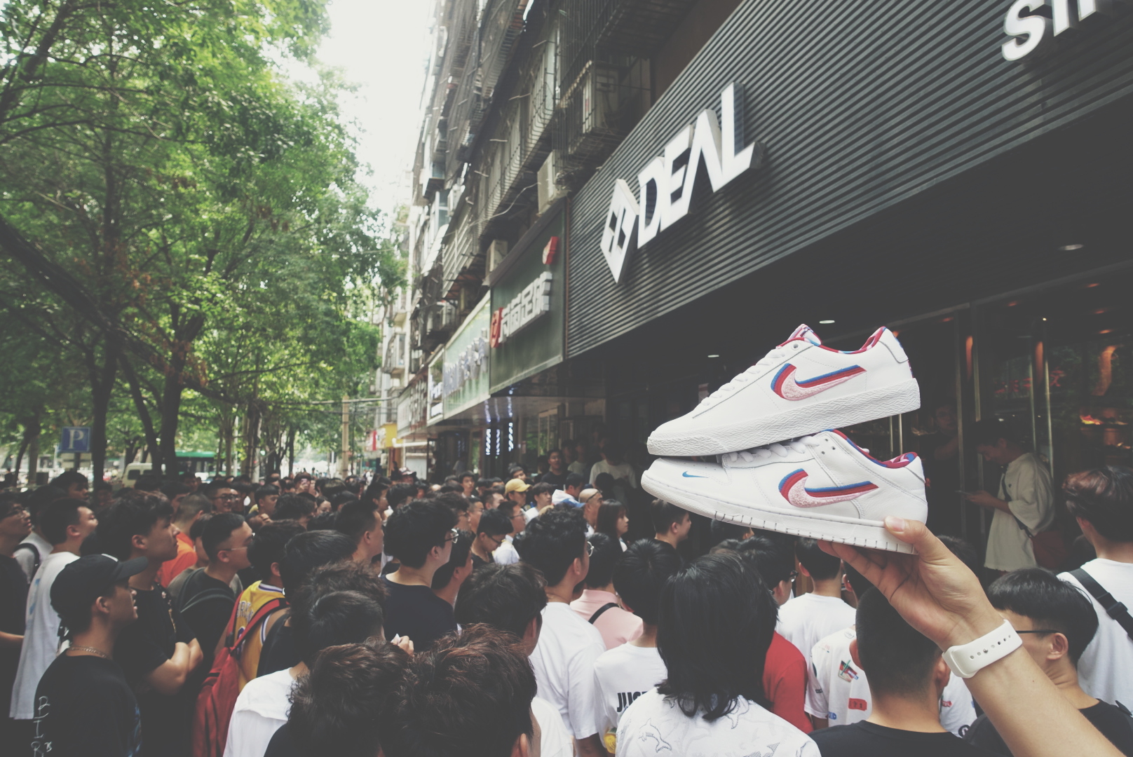 第135期丨一入鞋圈深似海，你中毒了吗？