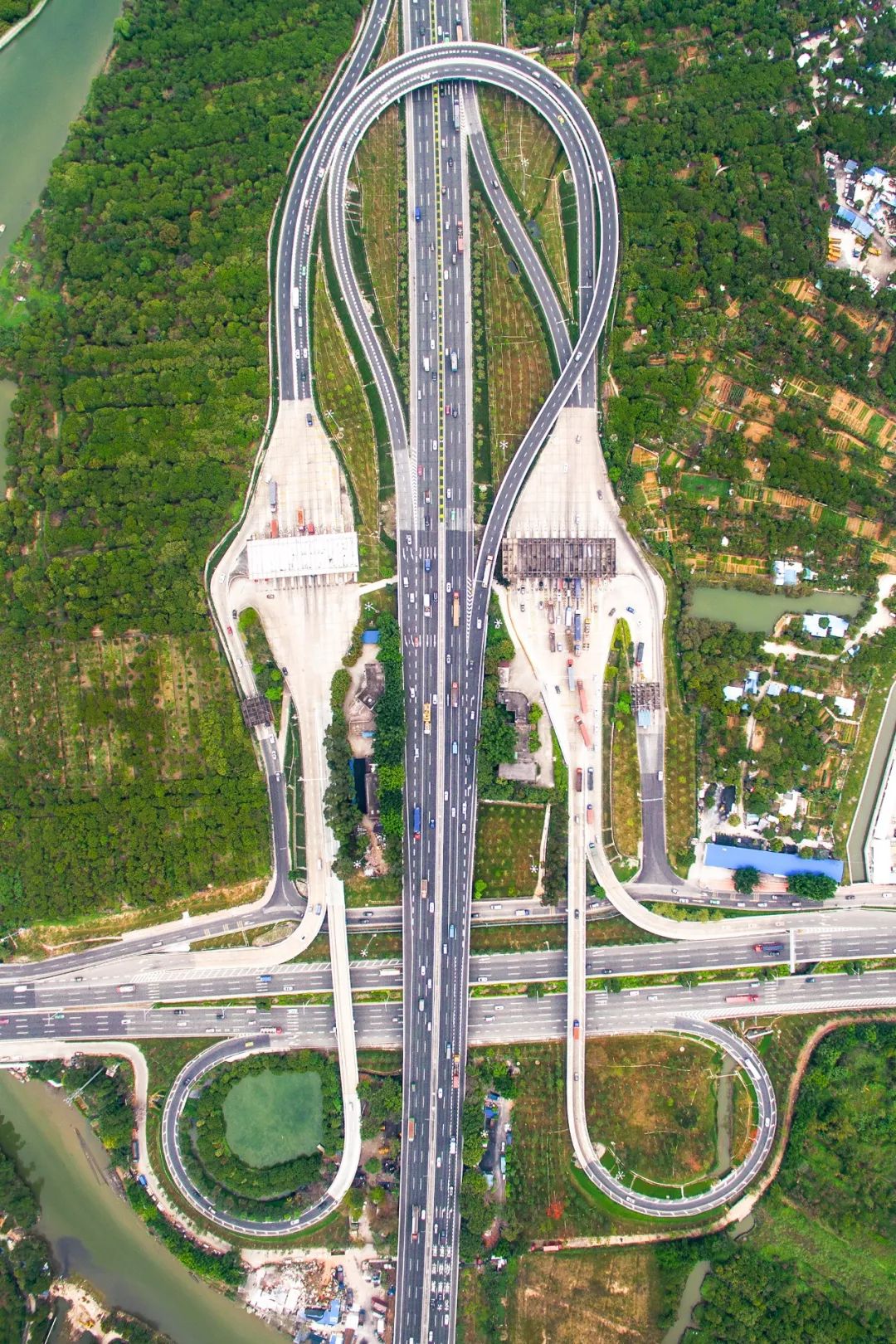 立交桥桩连接,立交桥桥