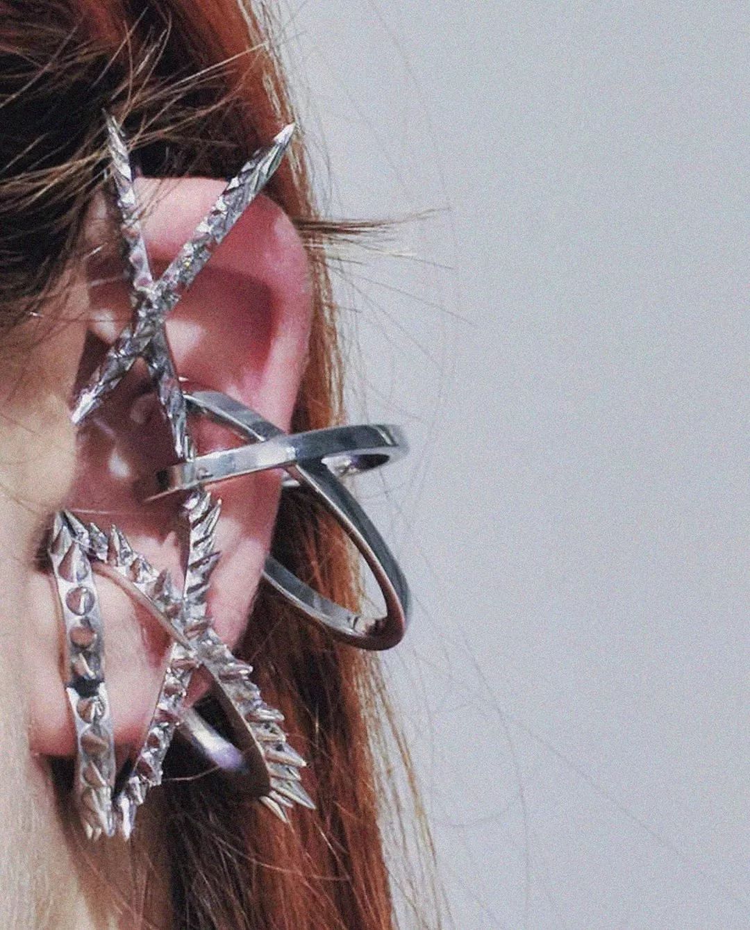 没有耳洞的明星是怎么戴耳环的,明星同款耳夹无耳洞